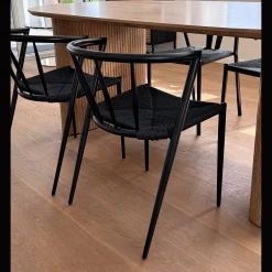 Bella spisebordsstol - Sort/sort med fletsæde