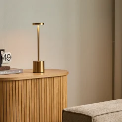 Elvis LED bordlampe guld