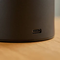 Elvis LED bordlampe sort