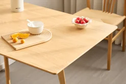 Ezra - Eg klap ud spisebord med tillægsplader i lakeret egefiner - 80/120 x 80 cm