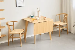 Ezra - Eg klap ud spisebord med tillægsplader i lakeret egefiner - 80/120 x 80 cm