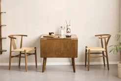 Ezra - Røget Eg klap ud spisebord med tillægsplader i lakeret egefiner - 80/120 x 80 cm