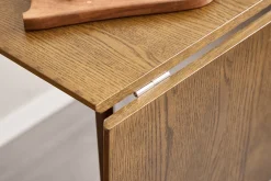 Ezra - Røget Eg klap ud spisebord med tillægsplader i lakeret egefiner - 80/120 x 80 cm