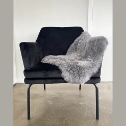 Ægte New Zealand lammeskind langhåret - Grå 95x65 cm