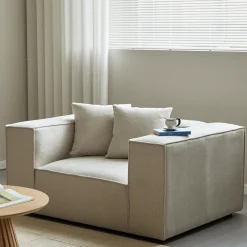 Hailey lænestol i beige L: 136 X D: 100 X H: 64 Cm