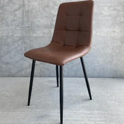 Jessi spisebordsstol - Brun kunstlæder med sorte metalben