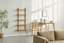 Juliet væghylde i eg med 5 hylder H:140 x B:22 x B:75 cm