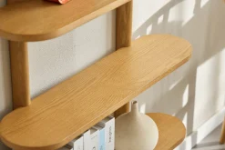 Juliet væghylde i eg med 5 hylder H:140 x B:22 x B:75 cm