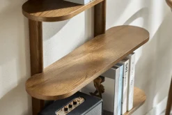 Juliet væghylde i røget eg med 5 hylder H:140 x B:22 x B:75 cm