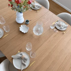 Lewis - Lamel rundt Spisebord I Egefiner med udtræk 150/190/230 CM - 2x tillægsplader medfølger