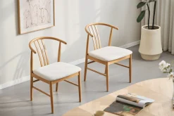 Lizzie spisebordsstol i bøg med polstret sæde i beige