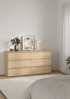 Maise kommode H:70 x B:138 x B:41 cm med 6 skuffer i egelook