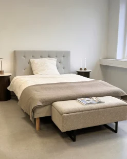 Malika bænk med opbevaring i beige boucle 95x35x42 cm