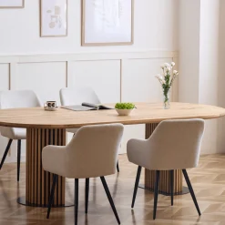 Matteo - Plankebord med lamelfod i olieret/natur massiv eg 300x120x77 cm