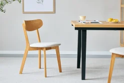 Rory spisebordsstol - Træstol i eg med polstret sæde