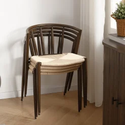 Spisebordssæt - Madelina sildebensbord 200 cm i røget egefiner + 6 x Bella spisebordsstole i røget egelook med fletsæde